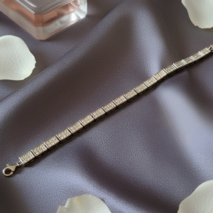 Zareen Link Bracelet